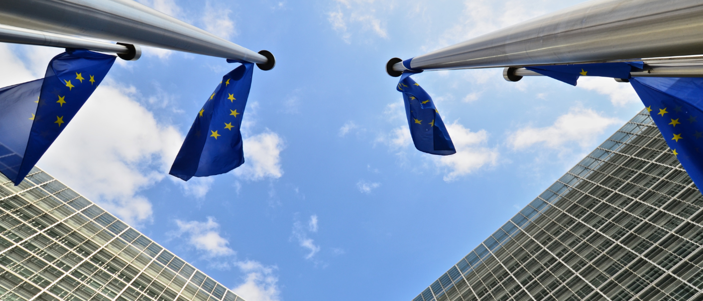 UE