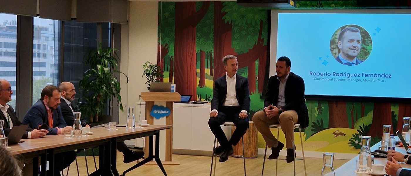 Salesforce y Movistar +