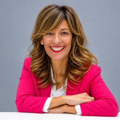 Mónica Hotwire